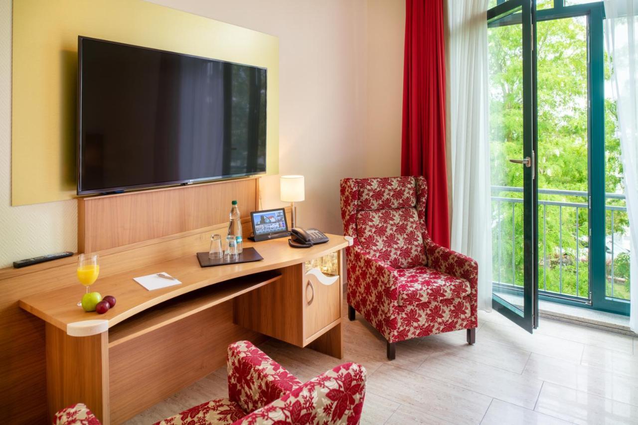 Recknitztal-Hotel Marlow Exteriör bild